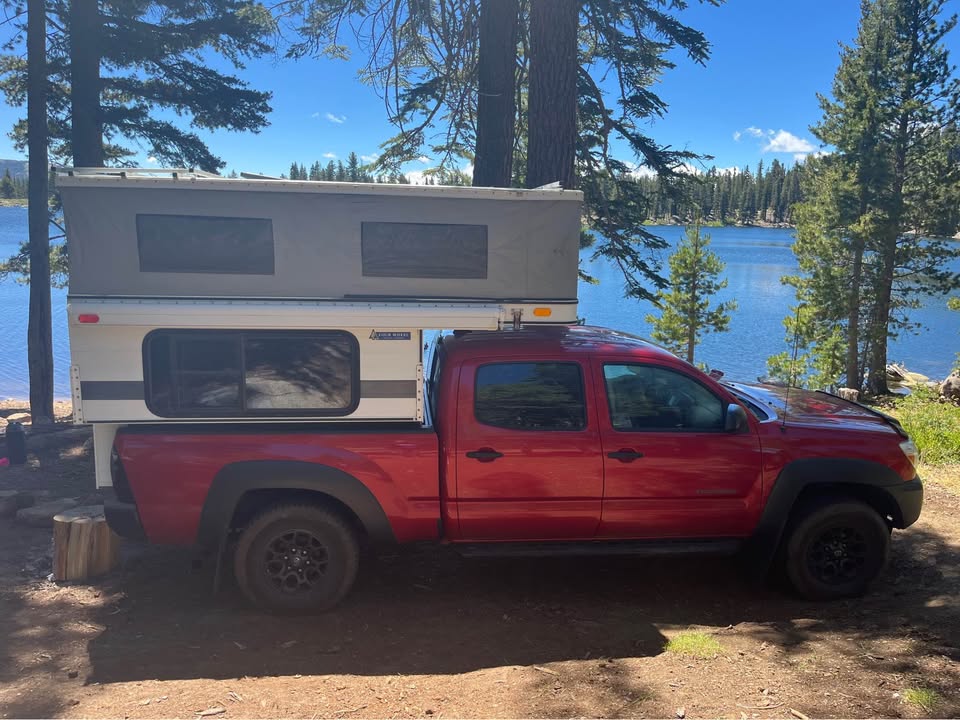 2004 Four Wheel Camper Eagle Shell in South Lake Tahoe, CA (photo 9) — photo 9