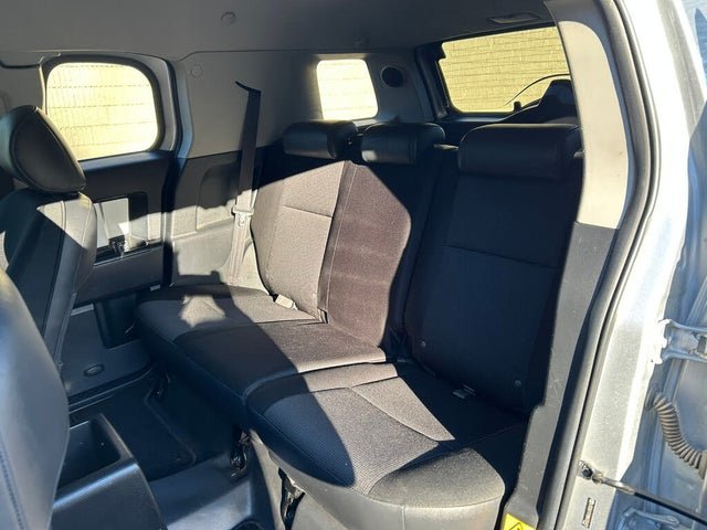 2008 Toyota FJ Cruiser 4WD in Kirkland, WA (photo 11)