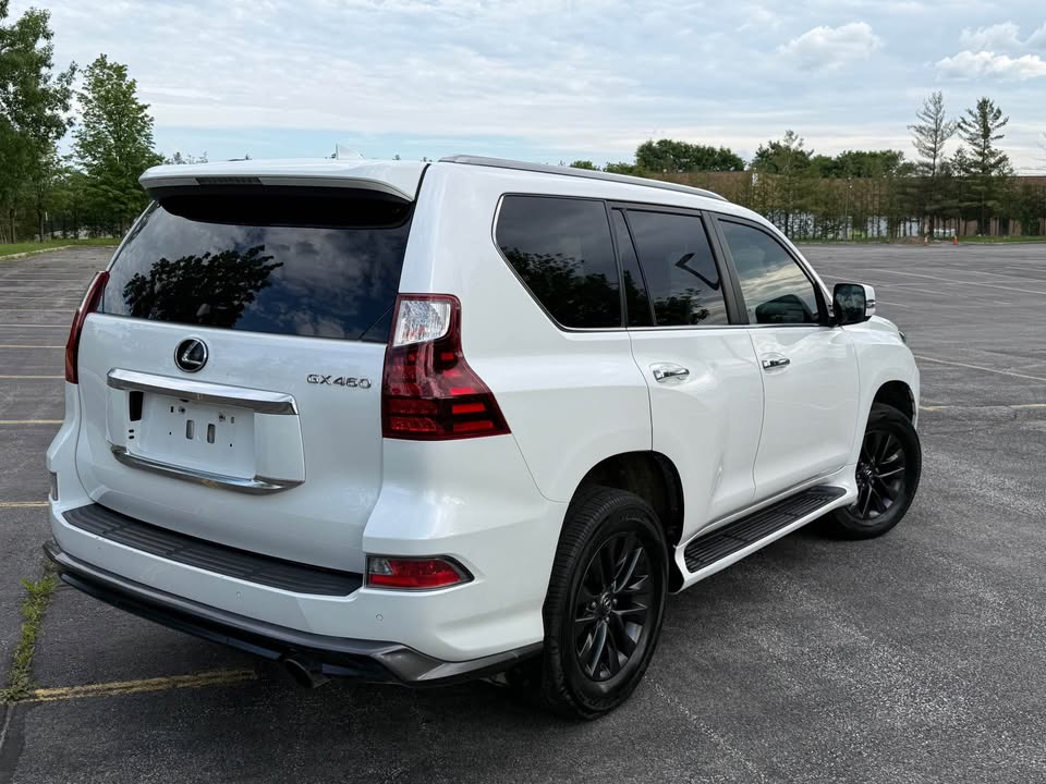 2020 Lexus GX in Toronto, ON (photo 7)