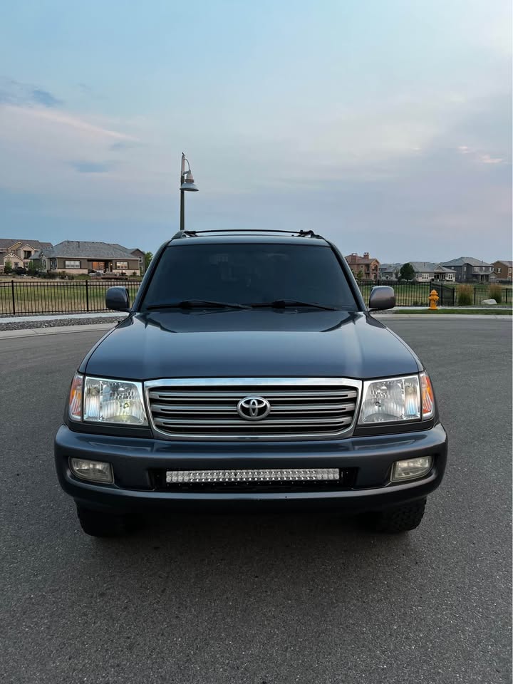 2003 Toyota Landcruiser in Commerce City, CO (photo 4) — photo 4