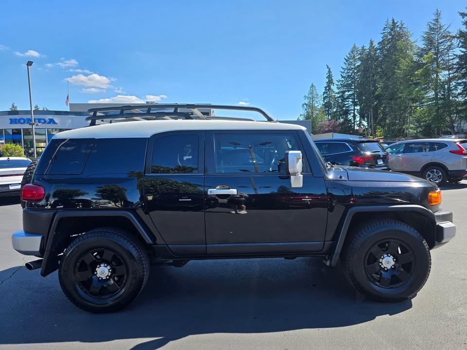 2007 Toyota FJ Cruiser Base — photo 10