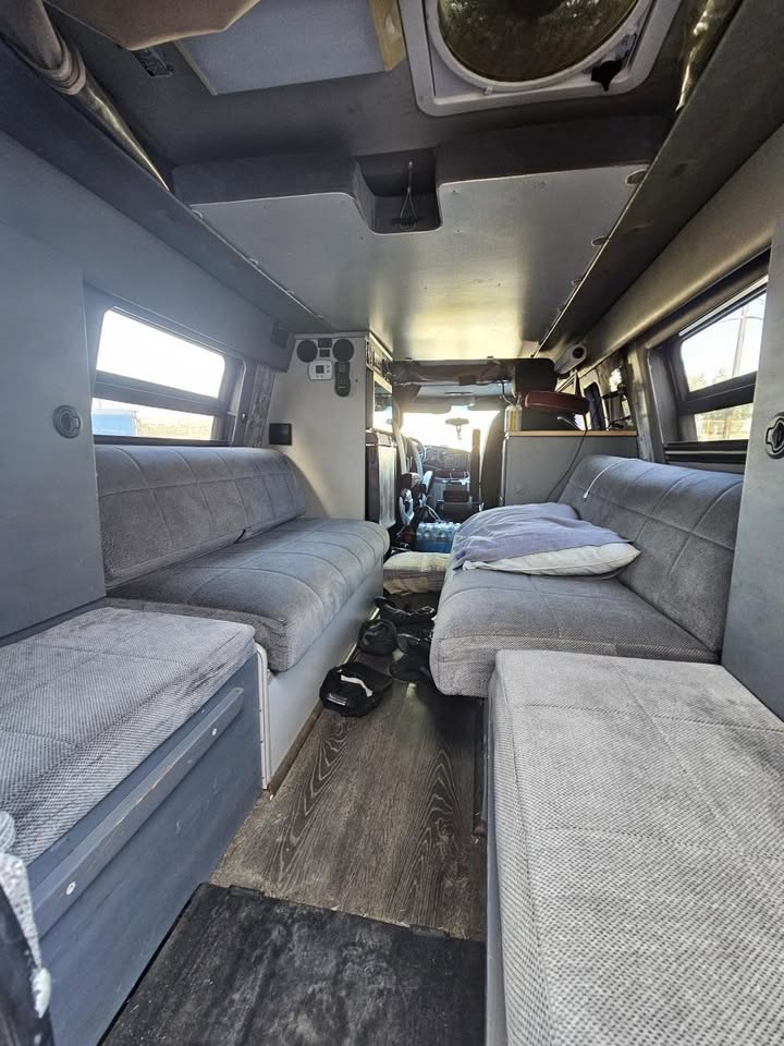 2004 Sportsmobile econoline 350 in Oxnard, CA (photo 6) — photo 6