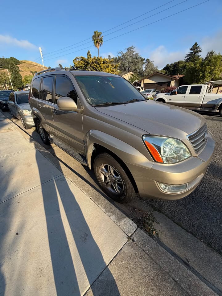 2003 Lexus GX · GX 470 Sport Utility 4D in Pinole, CA (photo 5) — photo 5