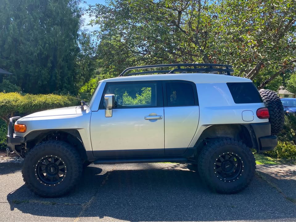 2007 Toyota FJ Cruiser in Monroe, WA (photo 9) — photo 9