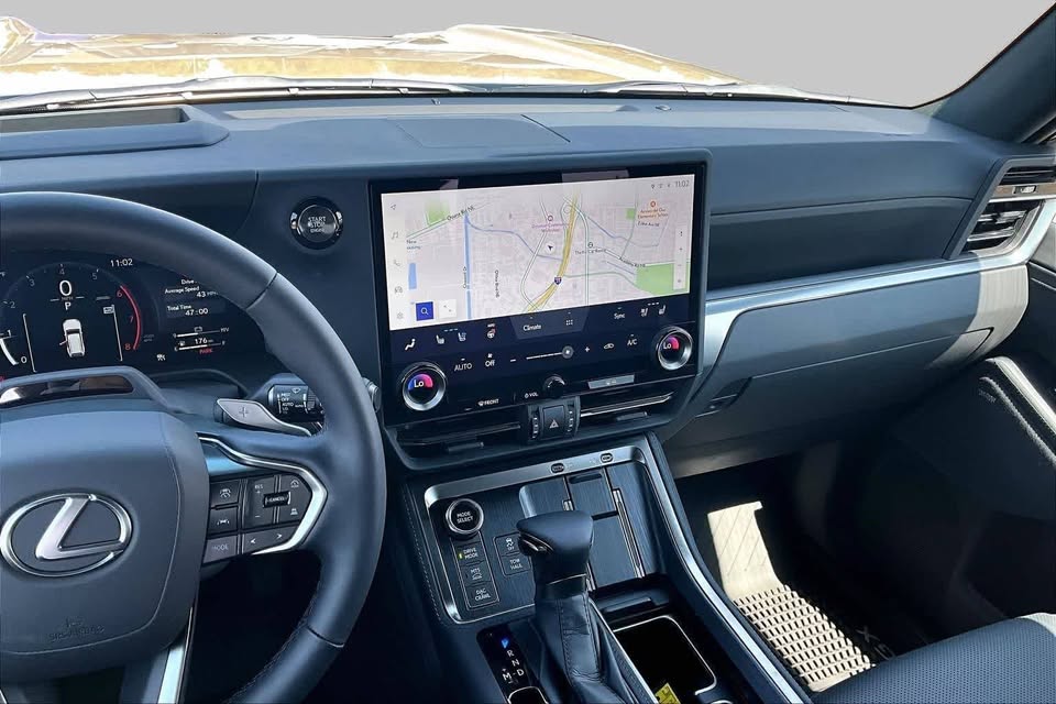 2026 Lexus GX 550 in Albuquerque, NM (photo 5) — photo 5