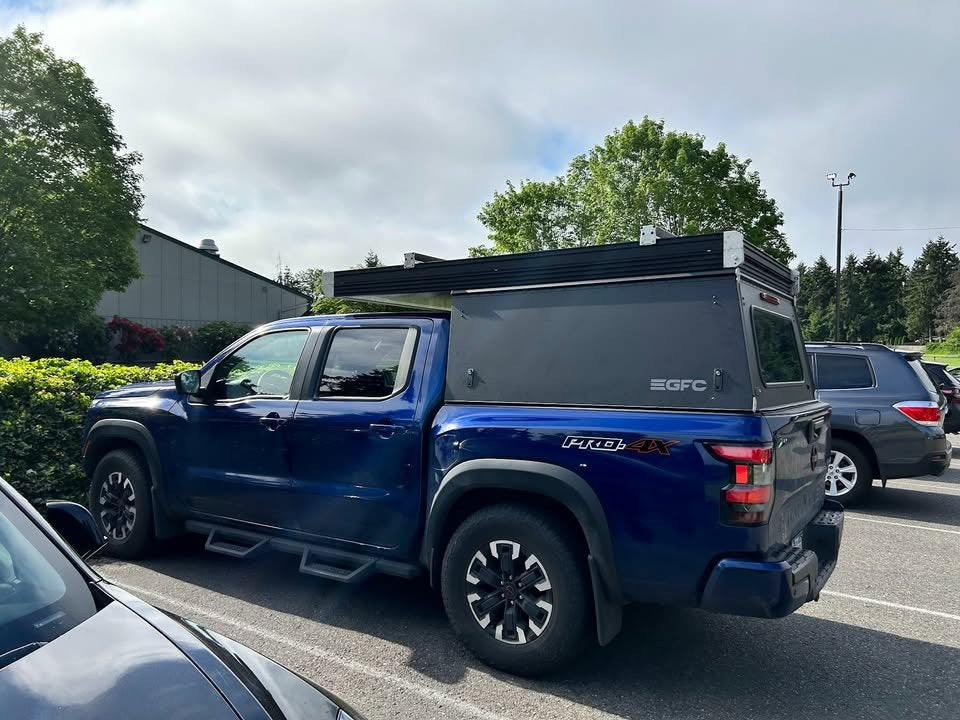 2022 Nissan Frontier PRO-4X 4x4 in Sammamish, WA (photo 6)