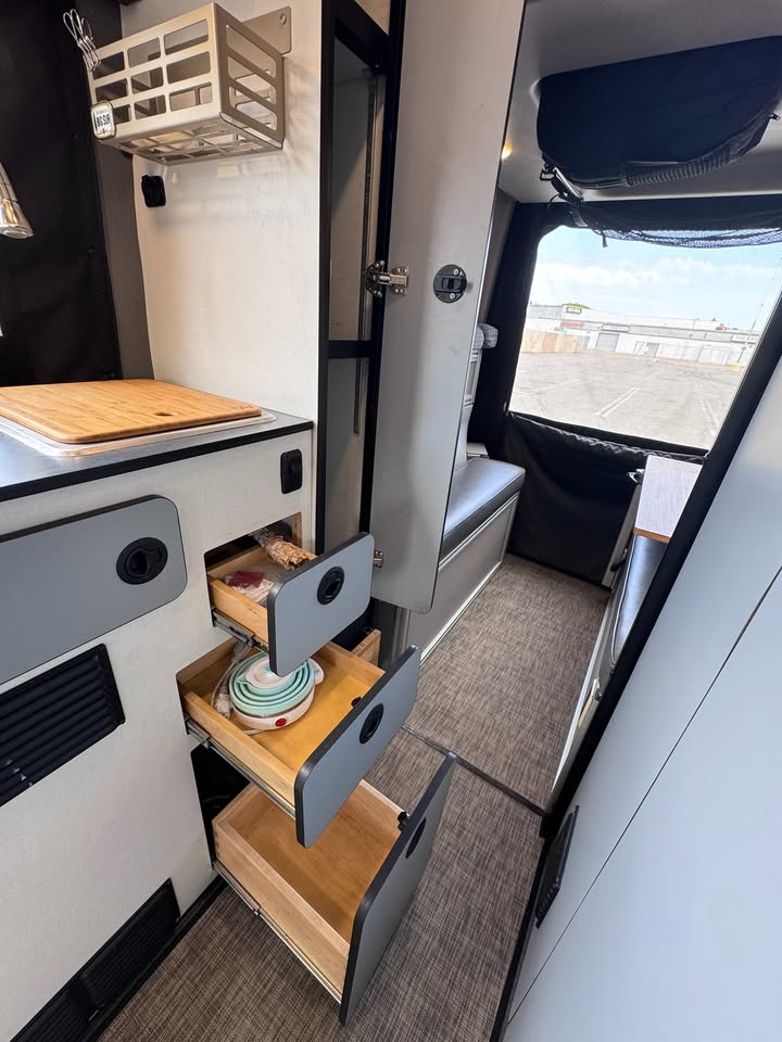 2021 Mercedes Winnebago Revel - fully built in San Diego, CA (photo 11) — photo 11