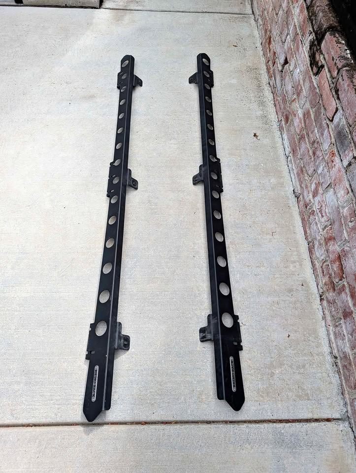 Used Rhino Rack Backbone for LC100 in San Mateo, CA (photo 1) — photo 1