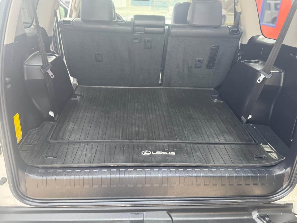 2014 Lexus GX · GX 460 Sport Utility 4D — photo 5