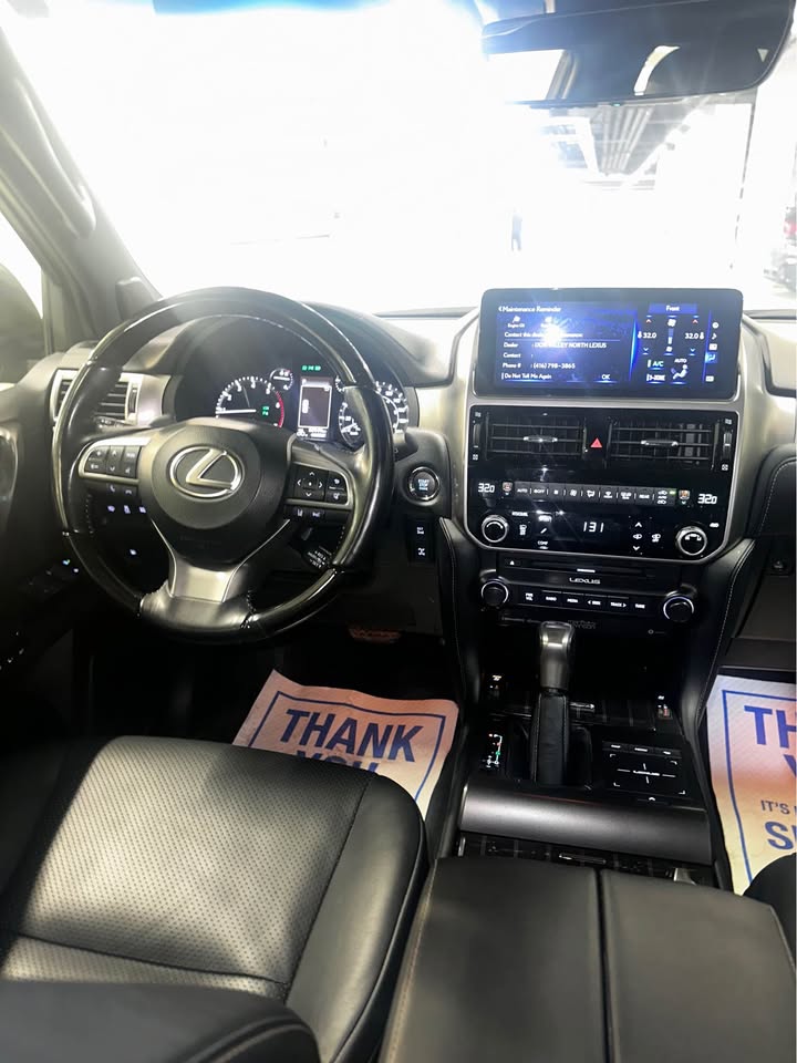2023 Lexus GX in Toronto, ON (photo 8)