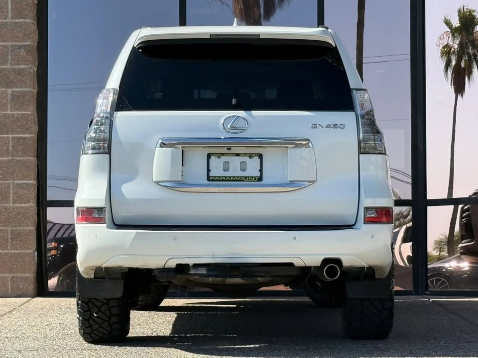 2017 Lexus GX — photo 10