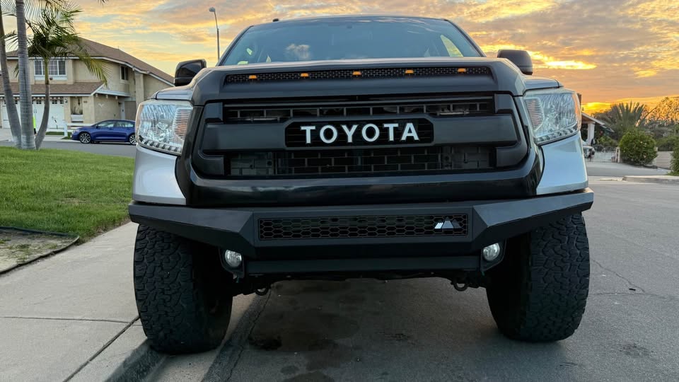 2015 Tundra Sr5 4.6 in San Diego, CA (photo 4) — photo 4