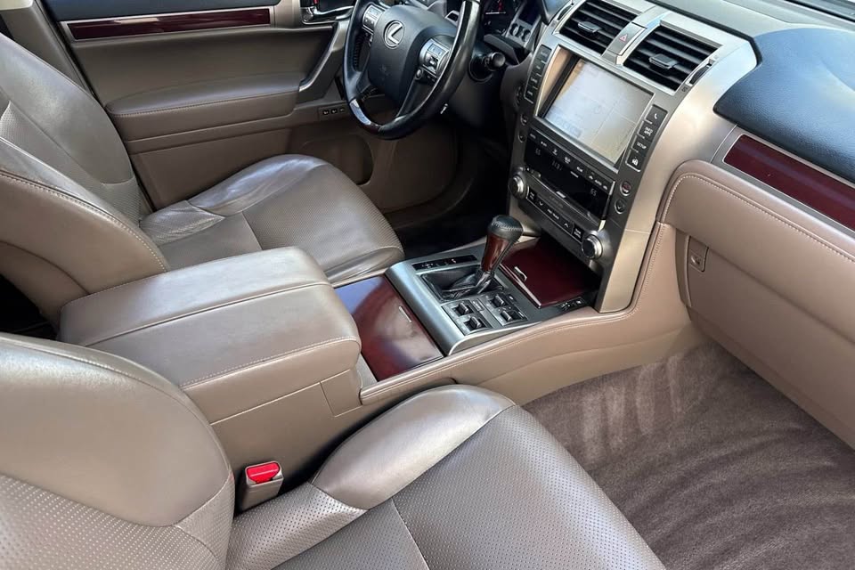2019 Lexus GX · GX 460 Luxury Sport Utility 4D in Boise, ID (photo 12) — photo 12