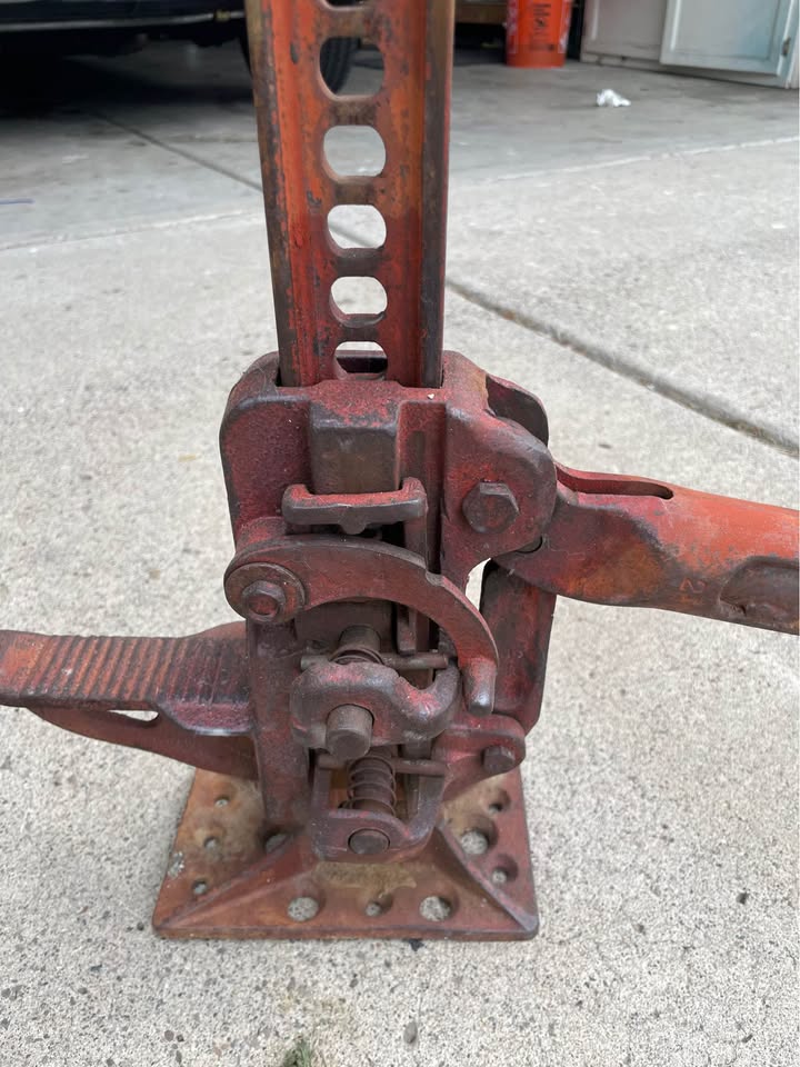 Antique Hi Lift Jack in Sparks, NV (photo 3) — photo 3