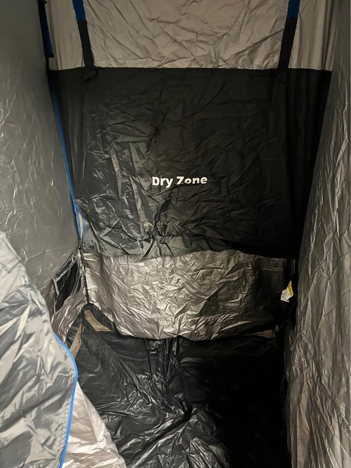 Joolca shower tent in Lompoc, CA (photo 3) — photo 3
