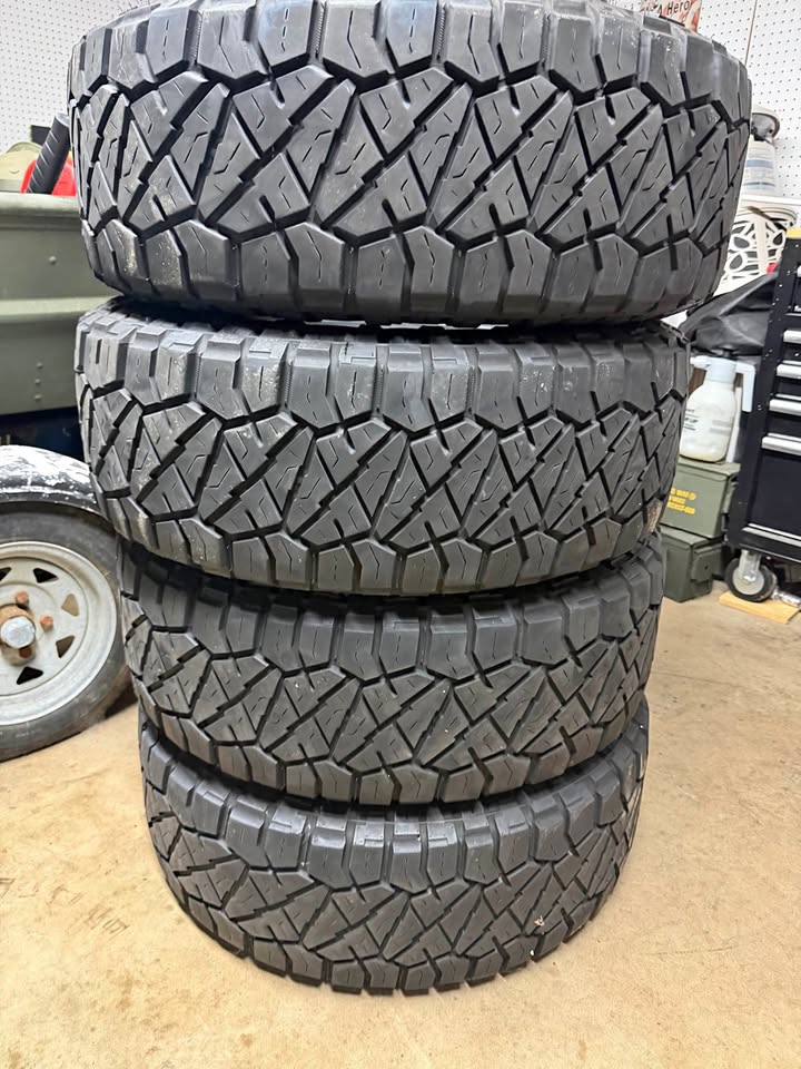 Nitto Ridge Grappler LT285/70R17 Tires in Newark, DE (photo 1) — photo 1
