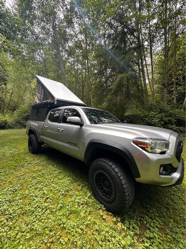Go Fast Camper for 2021 Toyota Tacoma 6’ Bed in Bellingham, WA (photo 2) — photo 2