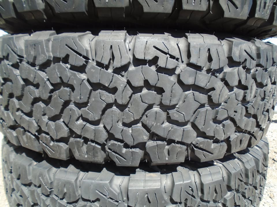 LT 225/75/16 BFGoodrich All Terrain KO2 10 Ply Tires in Tucson, AZ (photo 5)