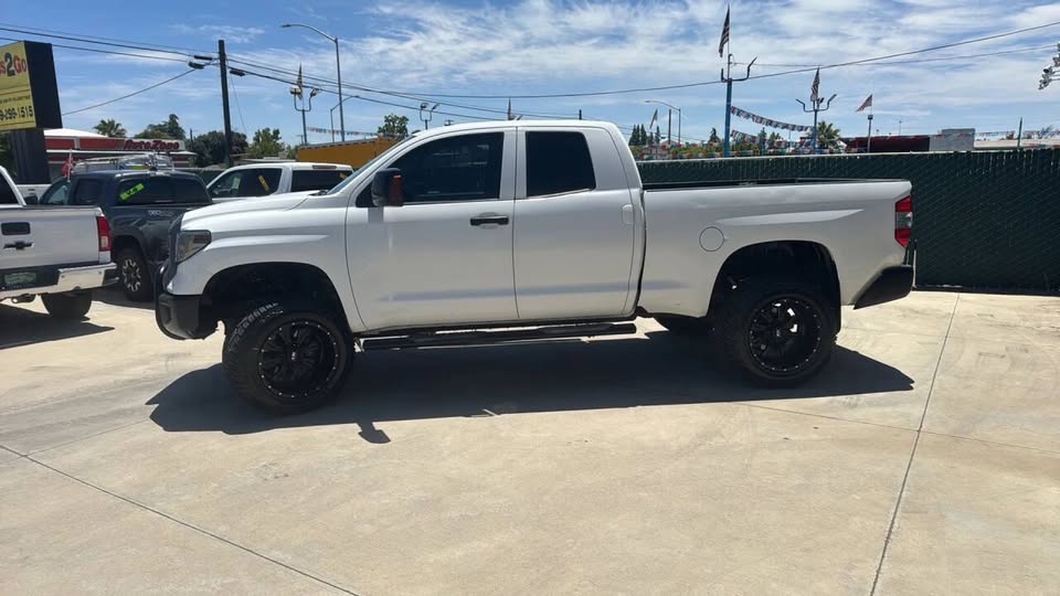 2016 Toyota Tundra · SR Pickup 4D 6 1/2 ft in Fresno, CA (photo 5) — photo 5