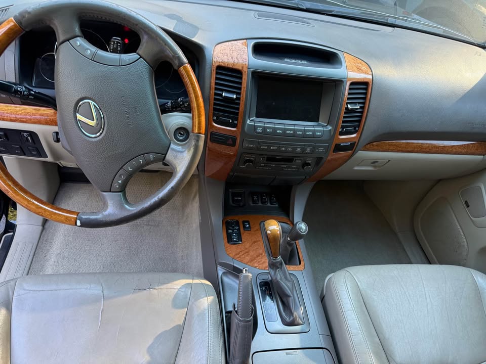 2006 Lexus GX · GX 470 Sport Utility 4D in Vancouver, WA (photo 4) — photo 4