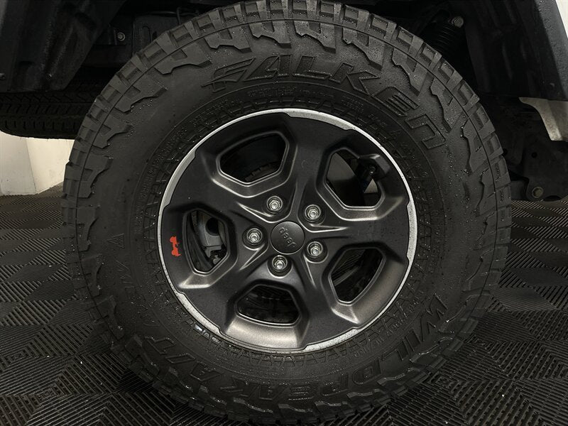 2021 Jeep gladiator california edition — photo 11
