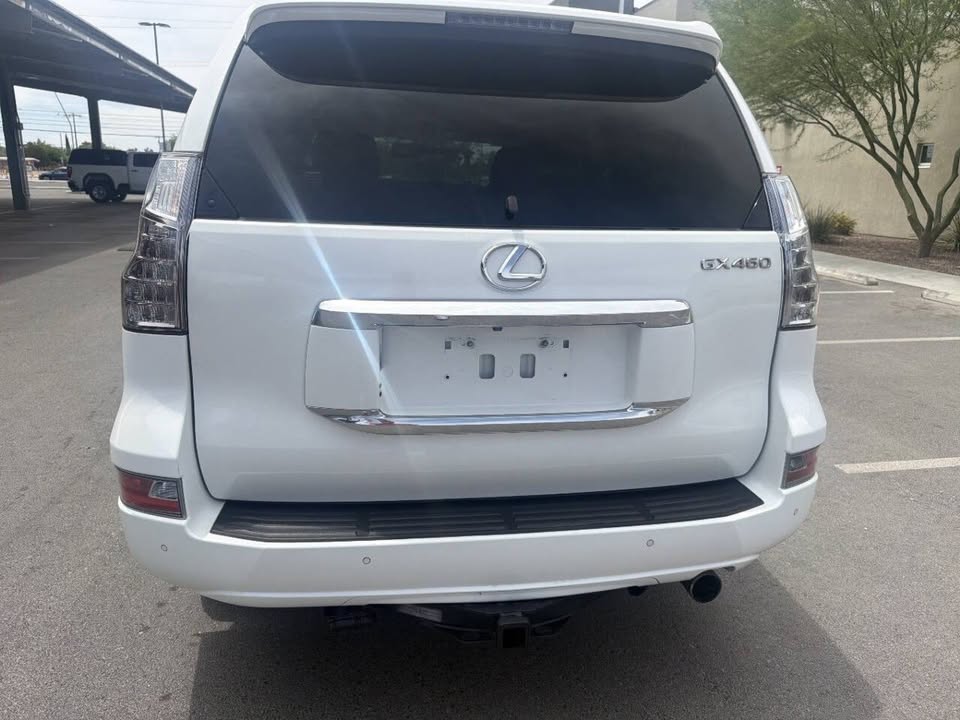 2017 Lexus GX 460 Base 4dr SUV in Tucson, AZ (photo 8) — photo 8