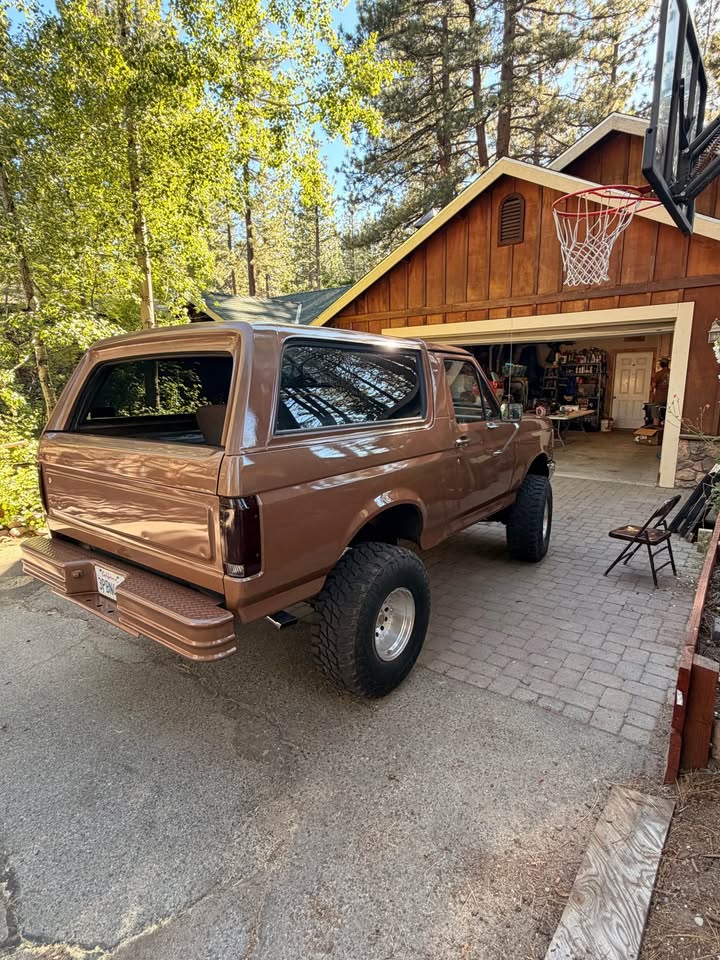 1989 Ford Bronco · Wildtrak Sport Utility 4D — photo 6