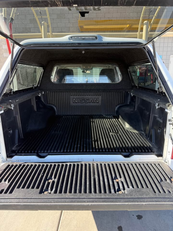 2012 Nissan Frontier Crew Cab · SV (2017.5) Pickup 4D 5 ft in Colorado Springs, CO (photo 6) — photo 6