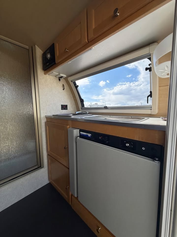 2017 Travel Trailer - NuCamp t@b 320 s in Longmont, CO (photo 5) — photo 5