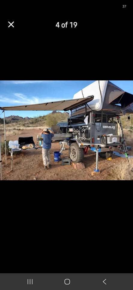 White "ikamper style" roof top tent in Peralta, NM (photo 6)