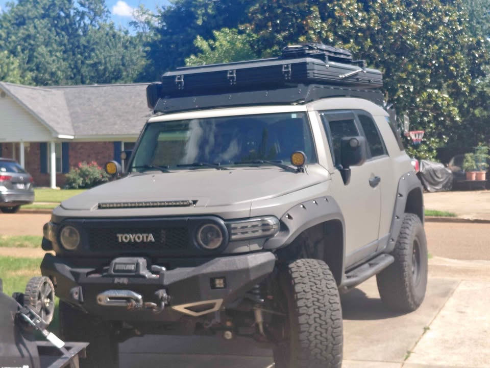 2008 Toyota FJ Cruiser · Trail teams in Vancouver, WA (photo 1)
