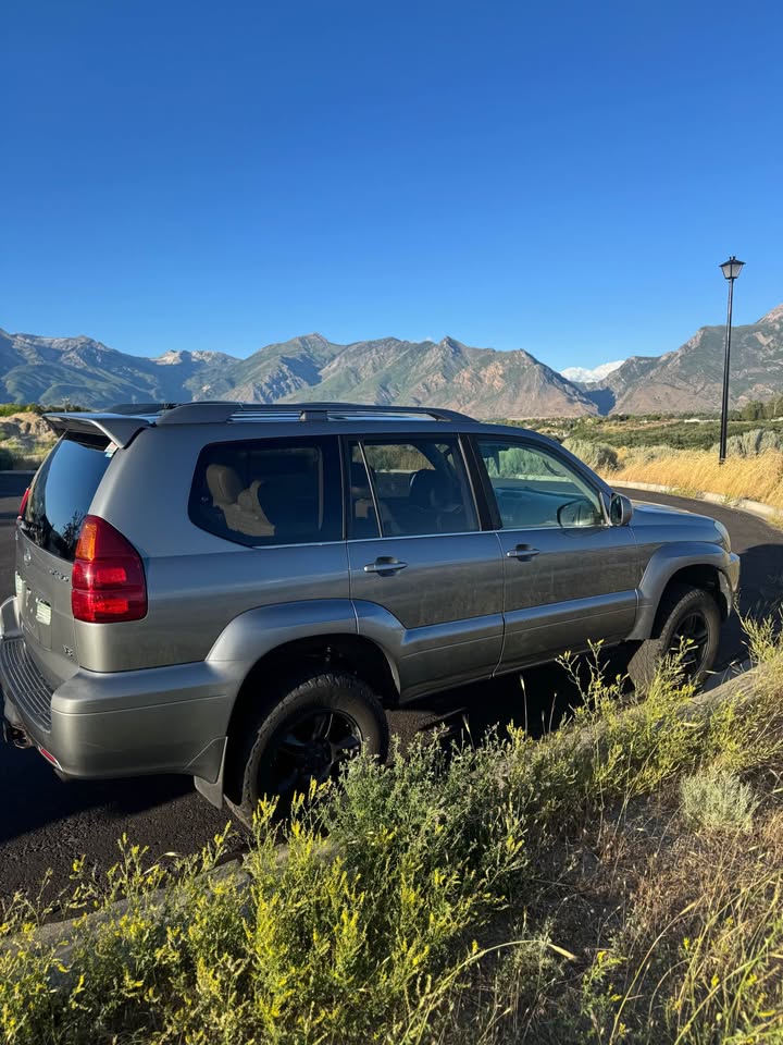 2006 Lexus GX · GX 470 Sport Utility 4D in Lehi, UT (photo 4) — photo 4