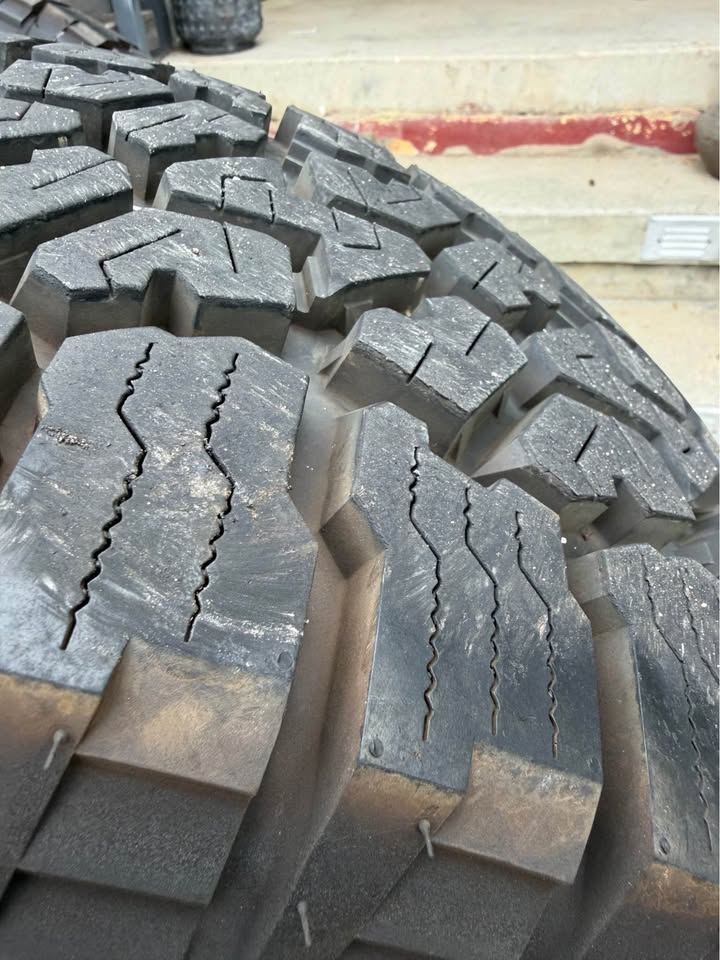 Jeep wheels 5x4.5(5x114.3mm) in San Diego, CA (photo 9)