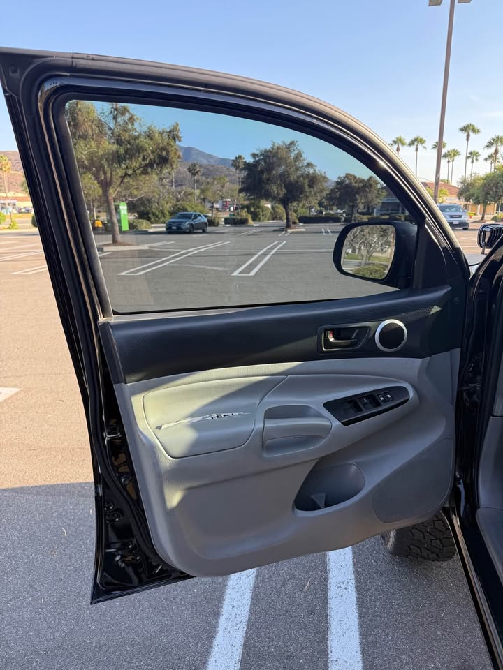 2014 Toyota Tacoma · PreRunner 4D in La Mesa, CA (photo 12) — photo 12