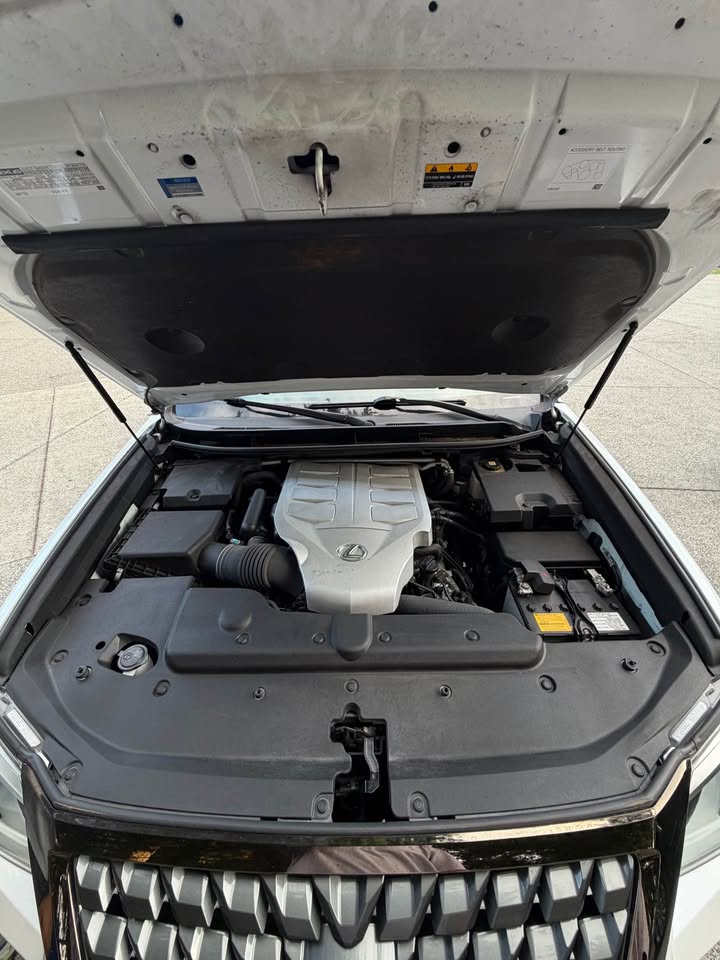 2022 Lexus GX 460 for sale in Auburn, WA (photo 8) — photo 8