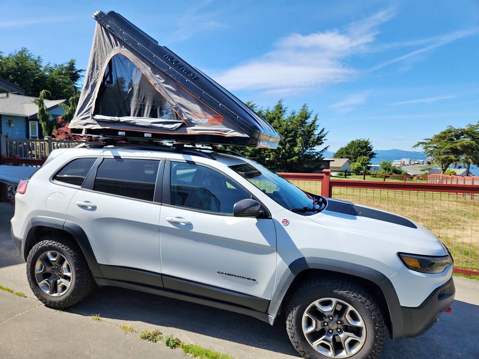 Sparrow EYE Roofnest Rooftop Tent in Oak Harbor, WA (photo 1) — photo 1