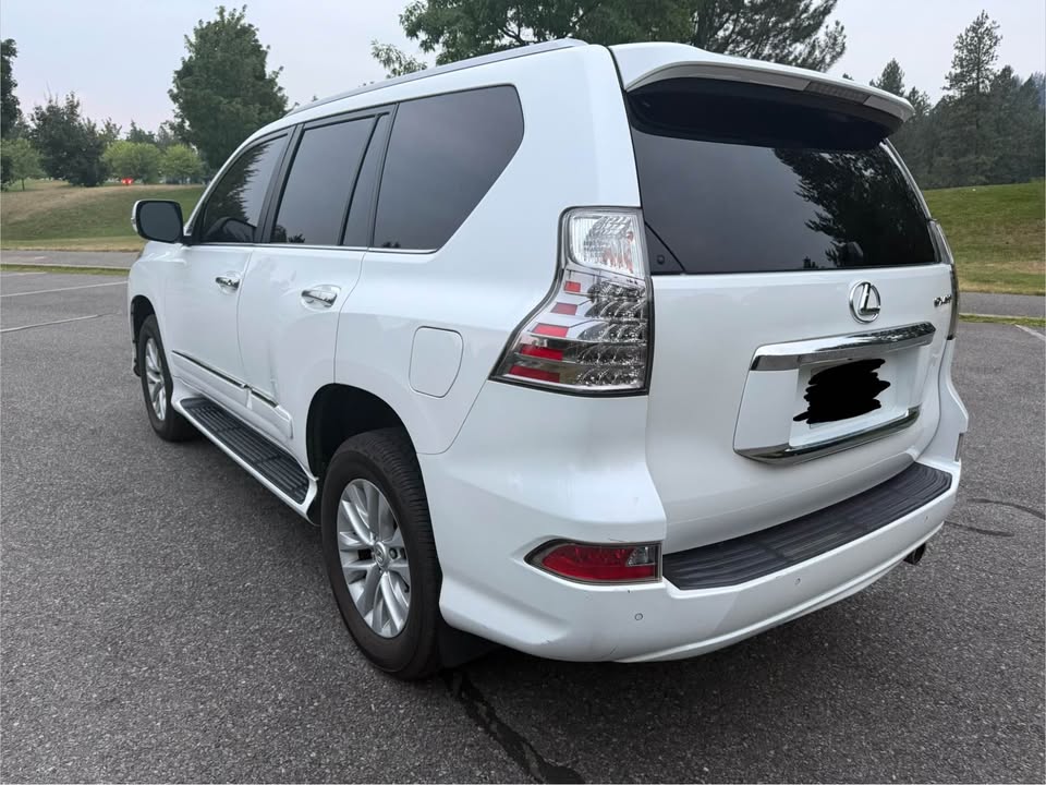 2015 Lexus GX · GX 460 Luxury Sport Utility 4D in Spokane Valley, WA (photo 5) — photo 5