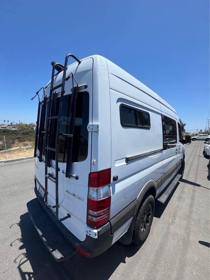 2016 Mercedes-Benz Sprinter in San Diego, CA (photo 3)