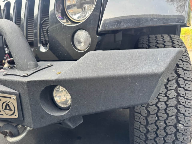 Smittybilt XRC Front Bumper with Winch — photo 3