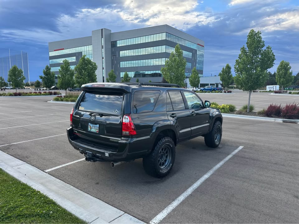 2007 Toyota 4Runner · Sport Utility 4D in Meridian, ID (photo 8) — photo 8