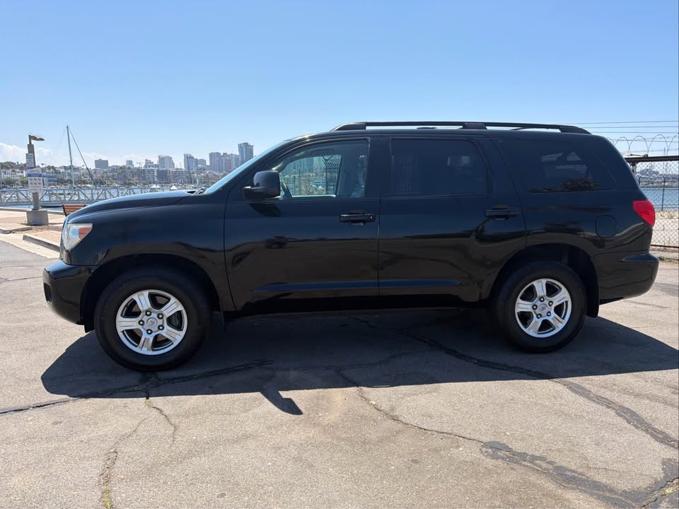 2008 Toyota Sequoia · SR5 in San Diego, CA (photo 2) — photo 2