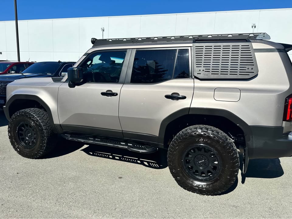 2024 Toyota land cruiser — photo 5