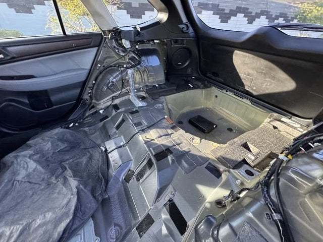 2018 SUBARU OUTBACK RECON — photo 3