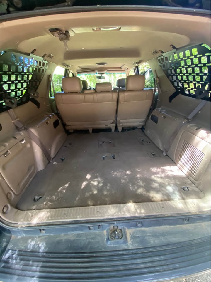 2003 Toyota Sequoia Limited 4WD in Nevada City, CA (photo 9) — photo 9