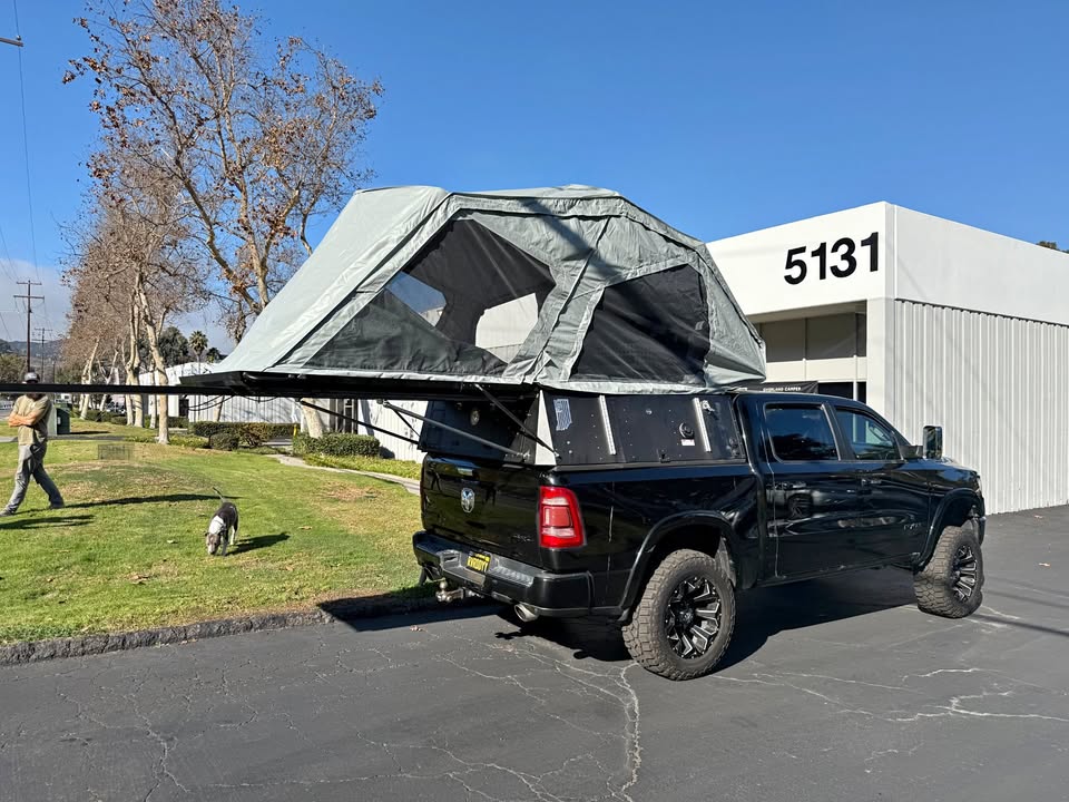 Skinny Guy Kit n Kaboodle Truck Camper in San Diego, CA (photo 1) — photo 1