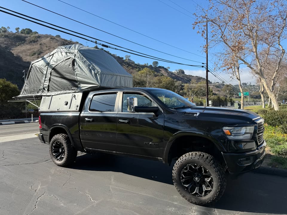 Skinny Guy Kit n Kaboodle Truck Camper in San Diego, CA (photo 3) — photo 3