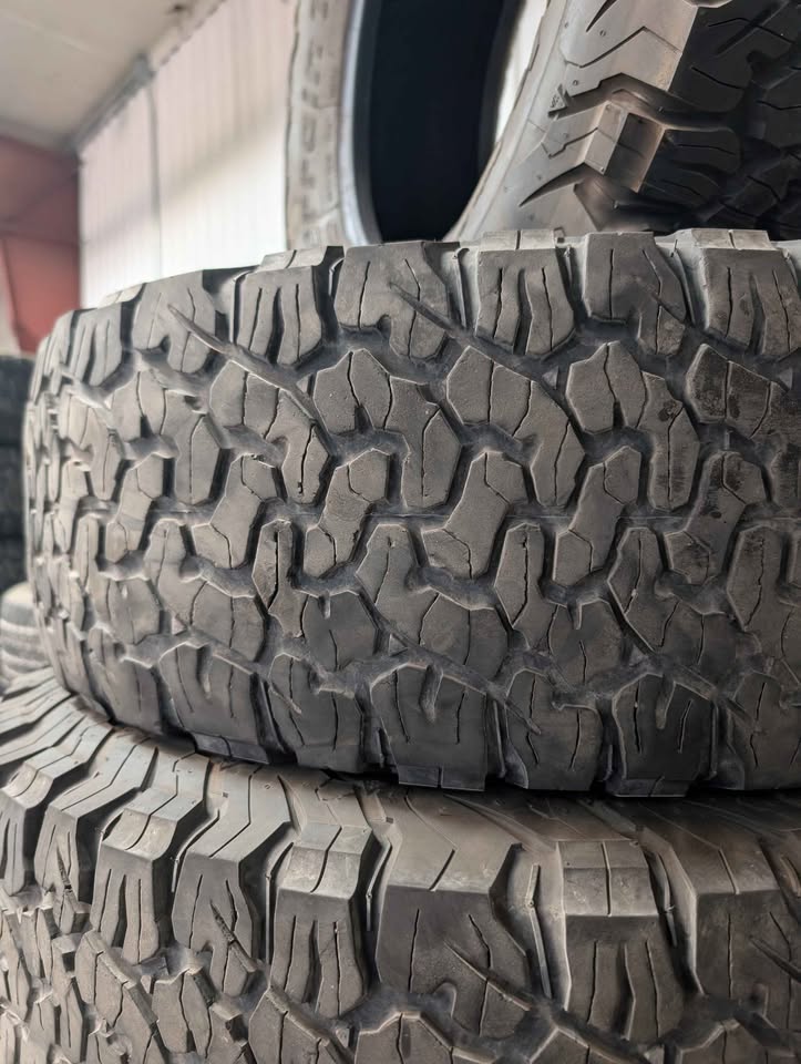 Bs Goodrich all-terrain t/a ko2 285/70r17 in Rio Rancho, NM (photo 6) — photo 6
