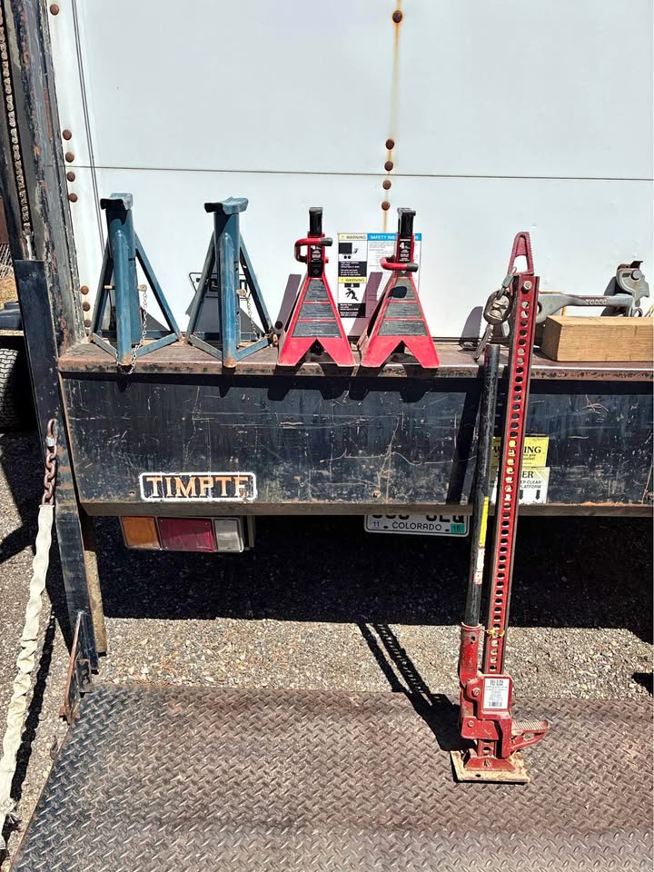 Hi-Lift Jack and jack stands in Black Hawk, CO (photo 1) — photo 1
