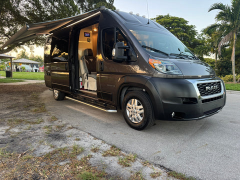 Mango Motion — Off-Grid Camper Van | Easy Drive, Full Escape overland rental