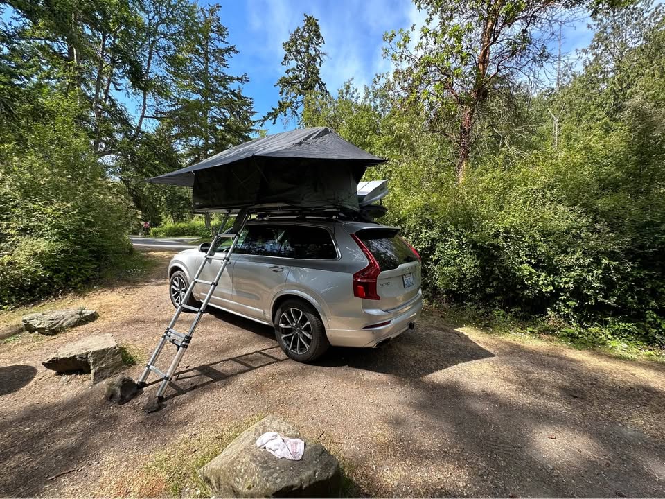 Thule Tepui Rooftop Tent with extras (photo 2) — photo 2
